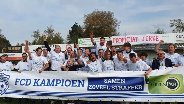 FC Destelbergen is kampioen na 0-2 winst in de laatste match